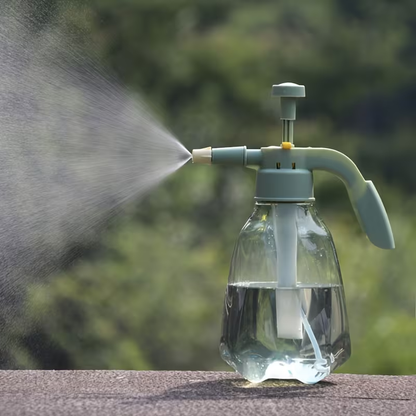 Household watering spray bottle, pressurized, suitable for gardening, hand pump sprayer