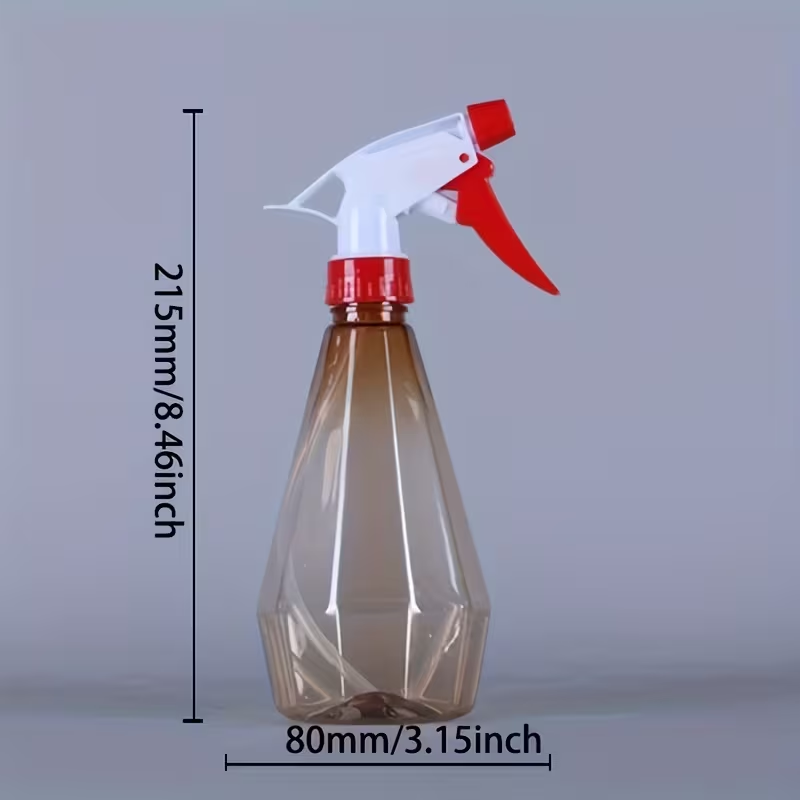 Wholesale plastic spray bottles, random colors, gourd-shaped design.